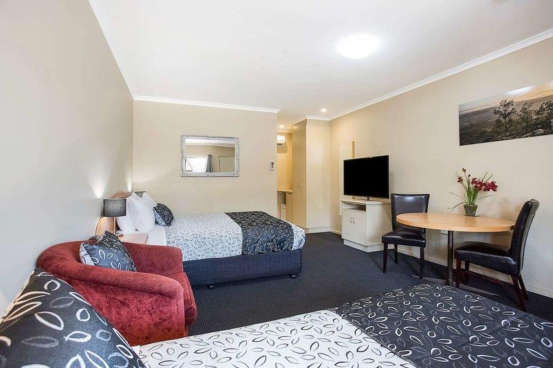 Comfort Inn May Park