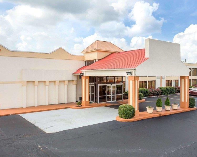 Econo Lodge Stone Mountain