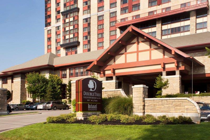 Doubletree Fallsview Resort & Spa By Hilton