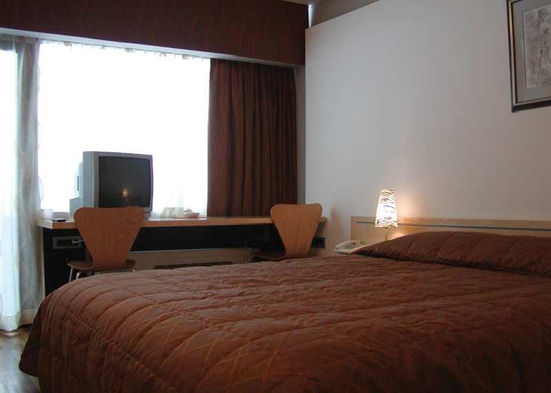 Kongo Hotel & Restaurant