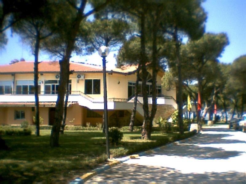 Prestige Resort