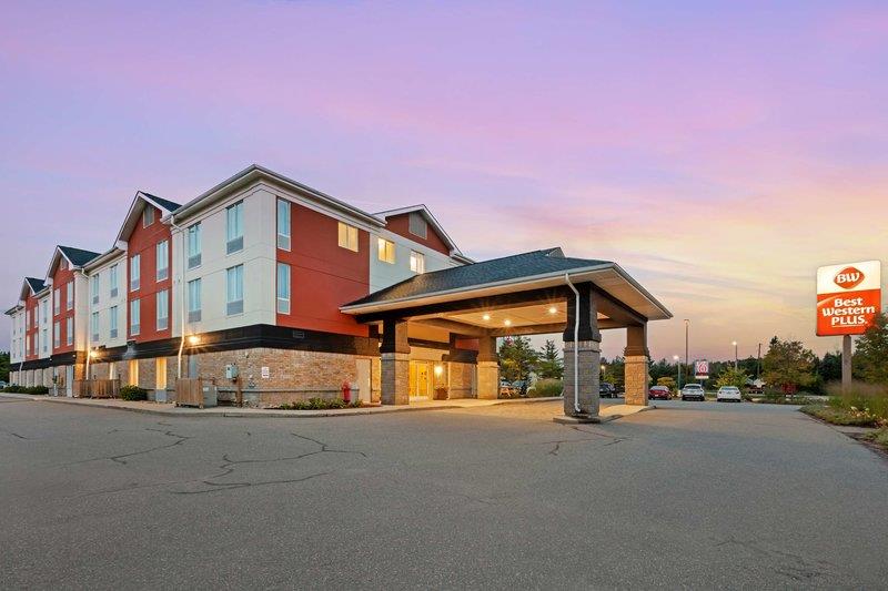 Best Western Plus Muskoka Inn