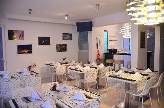 Prassa 3 Boutique Hotel