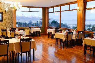 Altos Ushuaia Hotel & Resto