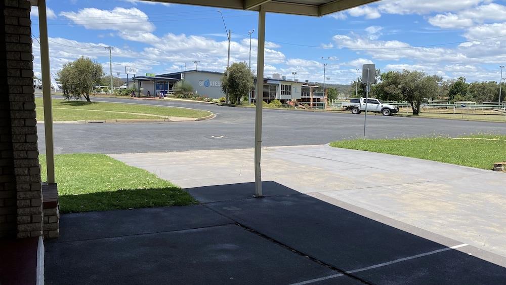 Sapphire City Motor Inn