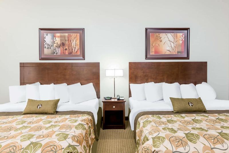 Ramada By Wyndham Olds