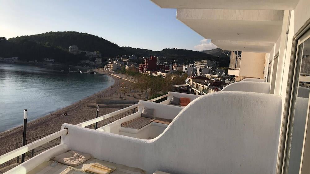 Geo & Art Boutique Hotel