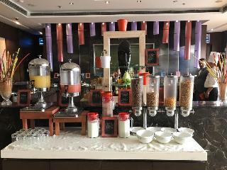 Golden Tulip Chandigarh Panchkula Resort & Spa