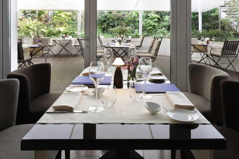 Magna Pars - L'hotel A Parfum