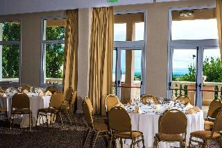 Howard Johnson Hotel Resort Villa De Merlo