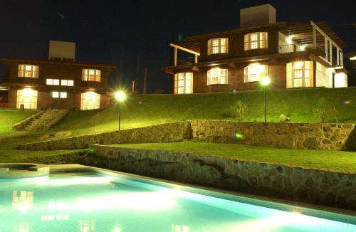 Cabanas Lago San Roque