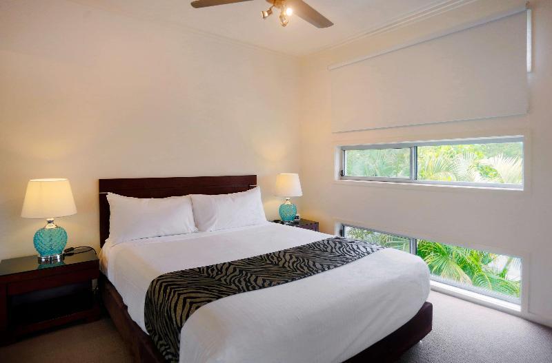 Quarterdecks Retreat