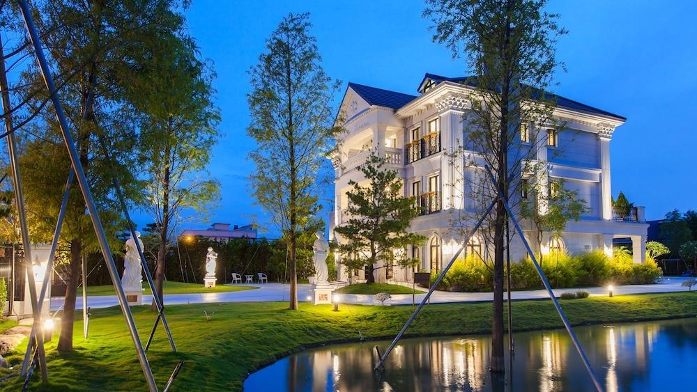 Hotel Shrinath Palace