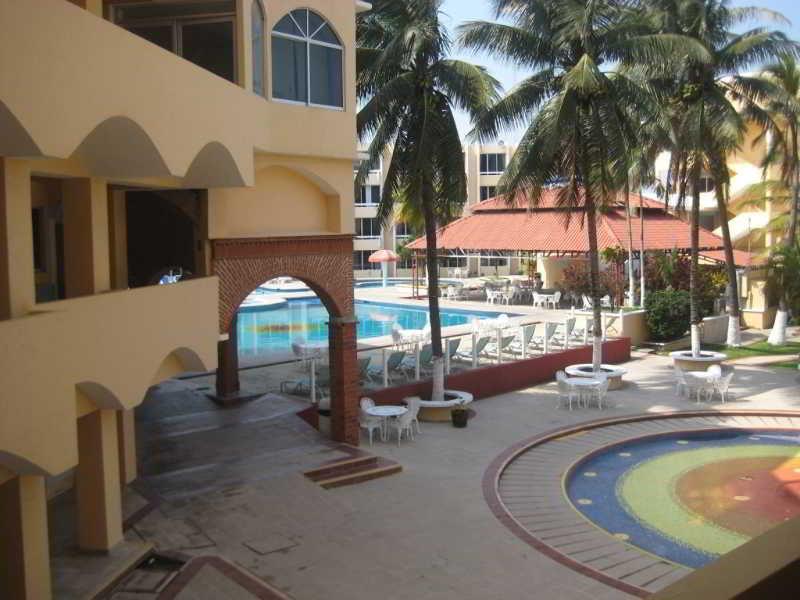 Costa Sol Hotel & Villas