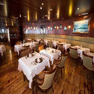 San Agustin Beach Club