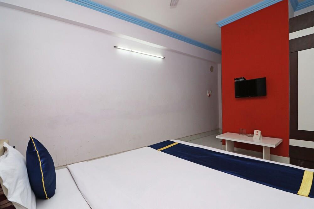 Madhu Mamata Hotel & Resorts