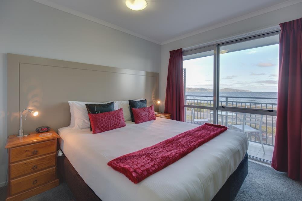 Bks Premier Motel Esplanade