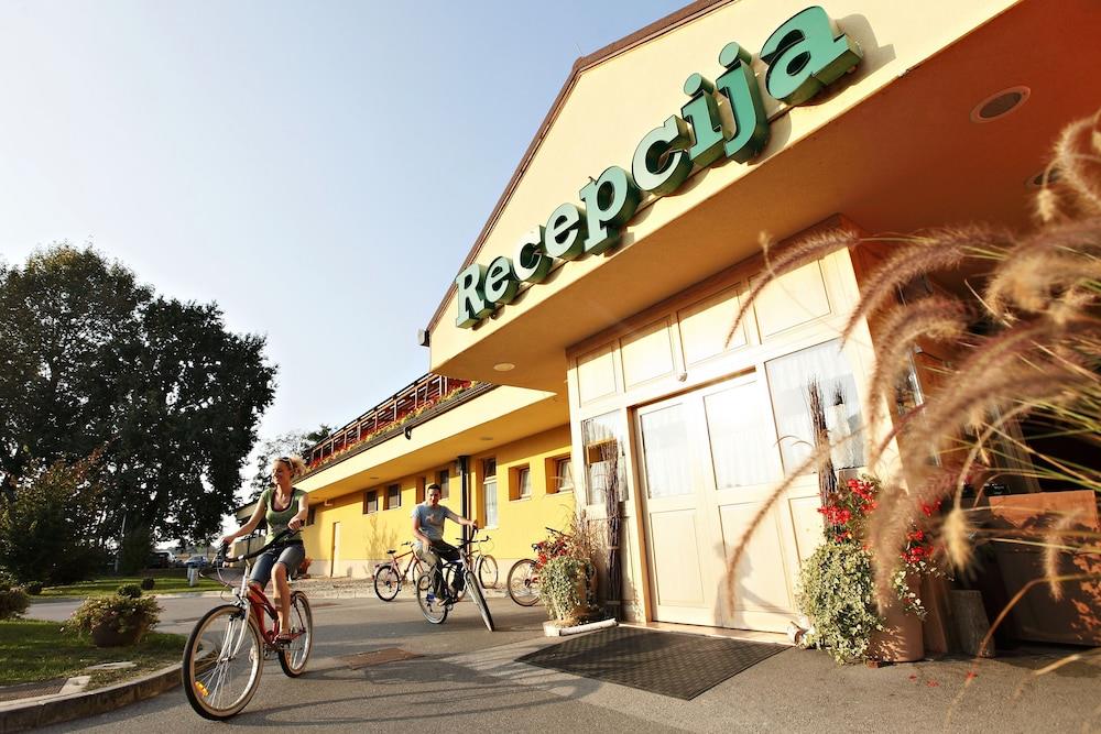 Zeleni Gaj- Sava Hotels & Resorts