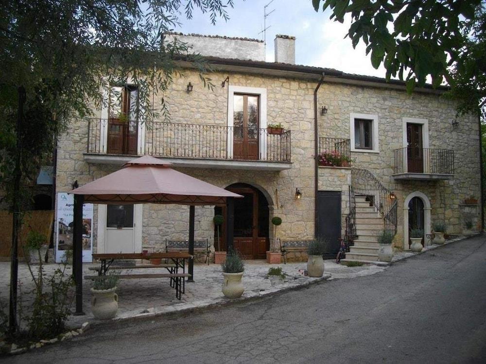 Agriturismo La Pagliarella