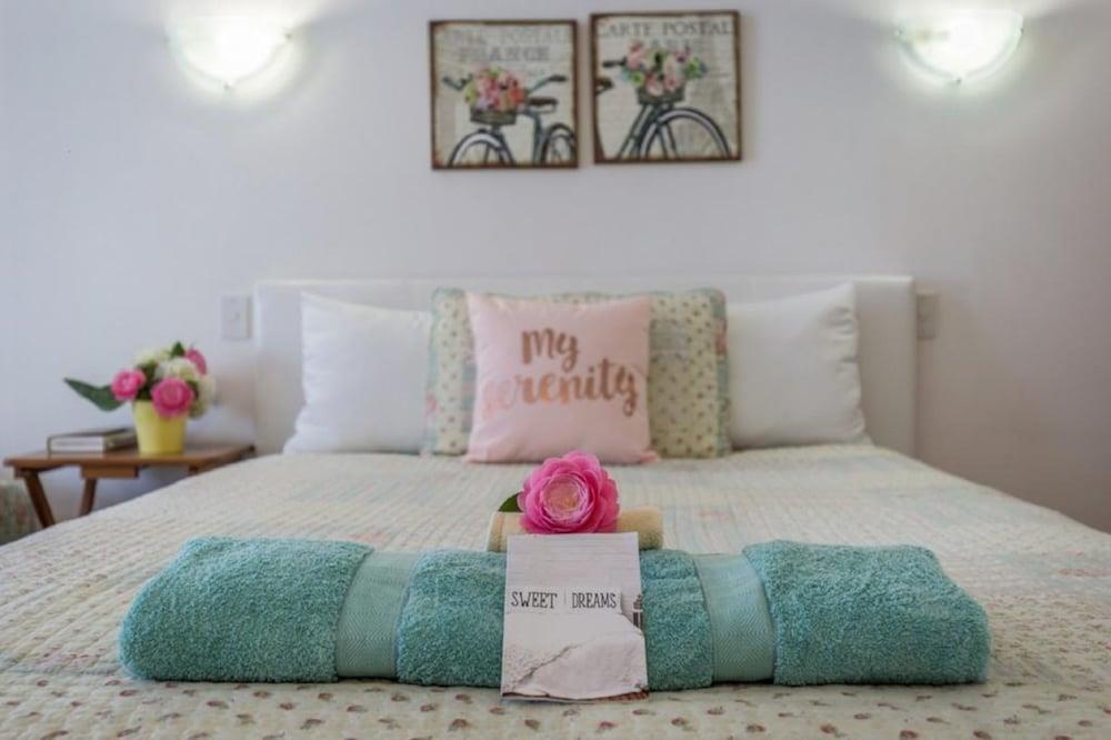 Apex On Fenton Motel