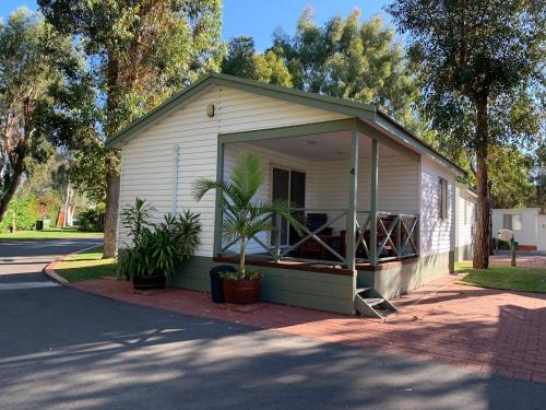 Mandurah Caravan and Tourist Park