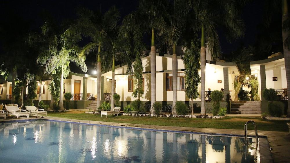 Ranthambore Regency(Packages)