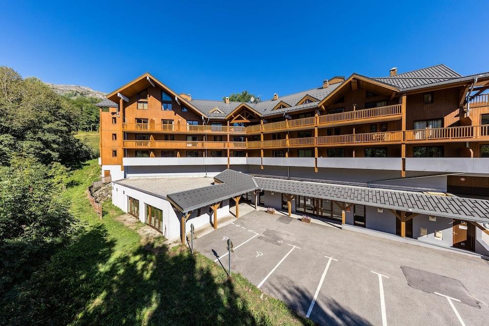 Shunya Kaju Varo Villa