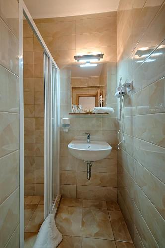 Ket Korona Konferencia Es Wellness Hotel