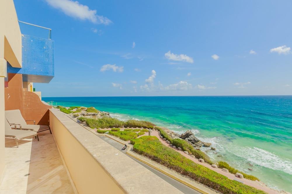 Isla 33 - 3 Bedroom Villa 2303/13