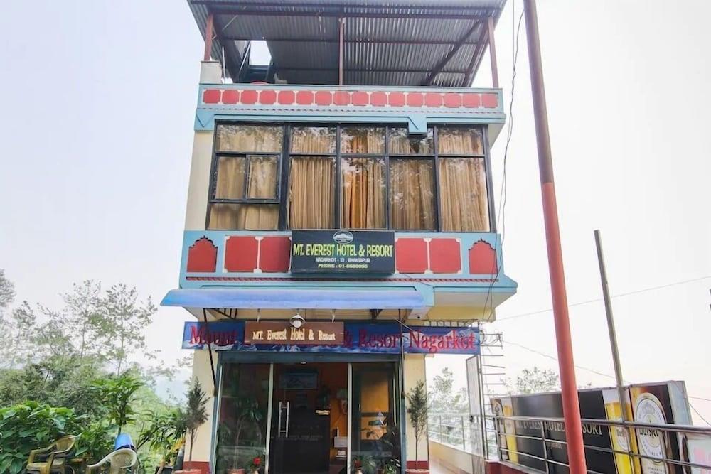 Mount Everest Hotel & Resort