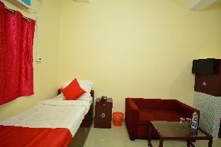 Oyo 30386 Hotel Gloria Inn