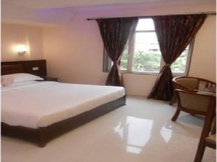 Grand Kera Lords Eco Inn