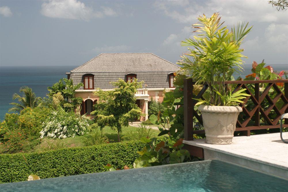 VILLAS AT THE STONE HAVEN