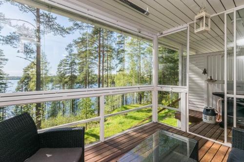 Lakeside Cottage Rantalinna
