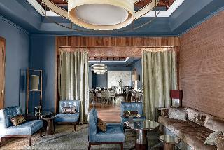 Maradiva Villas Resort & Spa