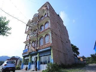 Spot On 456 Himalayan Paradise Inn