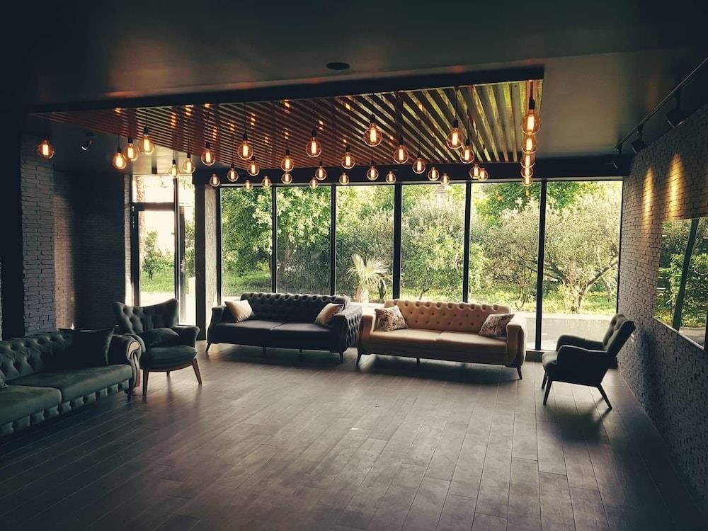 Guesthouse Nika & Hotel Costa