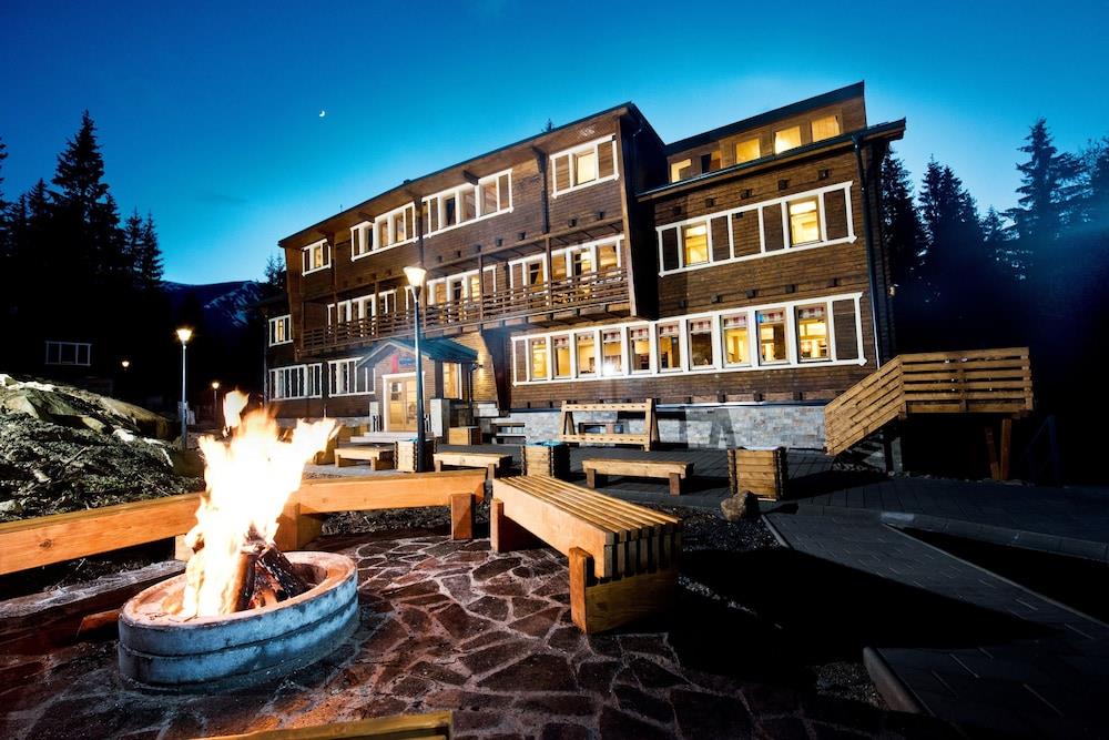 Eko-Sport Hotel Bjornson