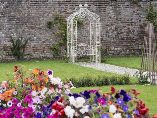 Village Hotel Bettystown