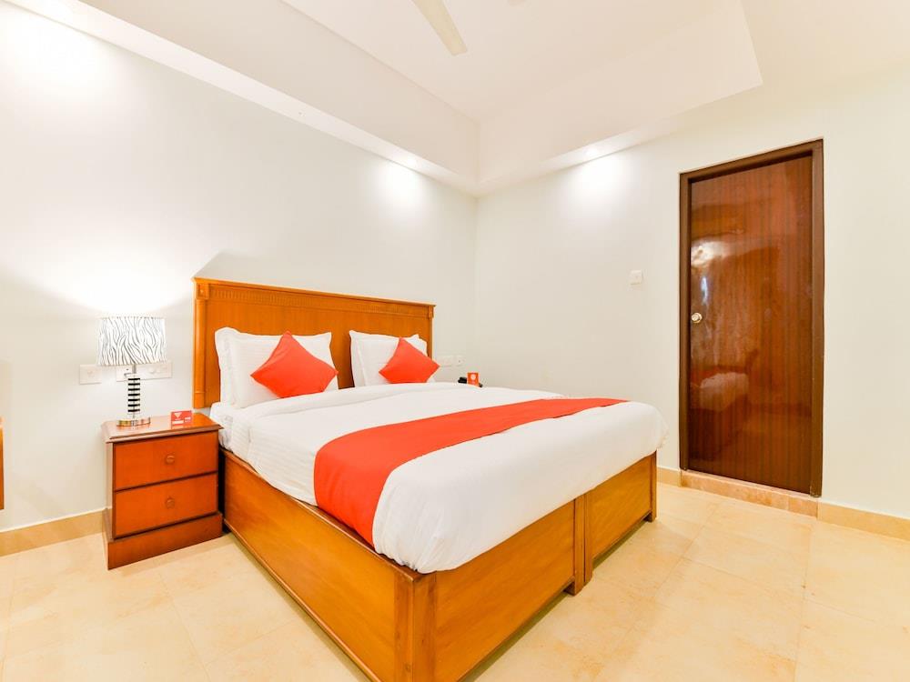 Capital O 17227 Vembanad Tourist Home