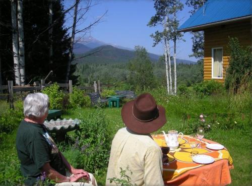 Teepee Meadows Guest Cottages