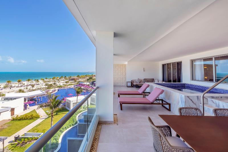 Planet Hollywood Cancun