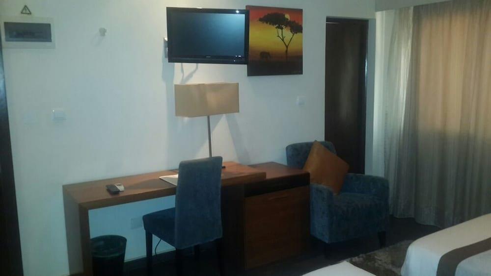 Hotel Quatro Petalas