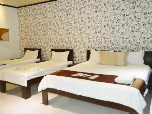 Peace And Love Resort