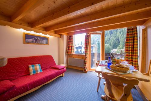 Charming Holiday Home In Sæby With Sea Nearby