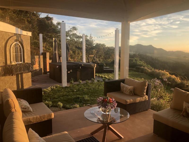 Bayview Valley Lodge