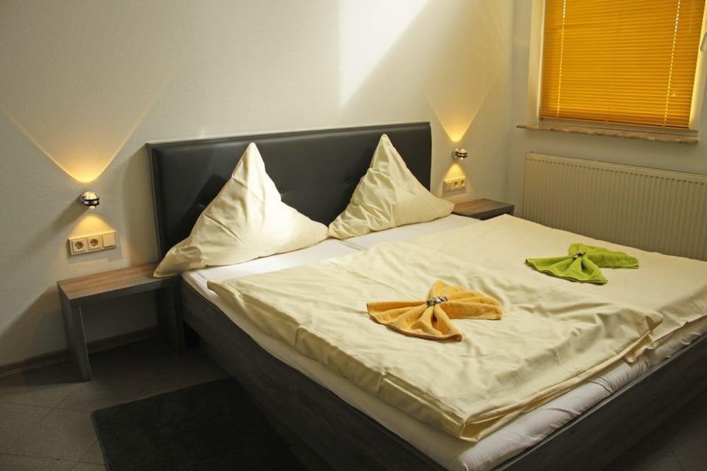 Swarnagarh Nature Retreat And Spa