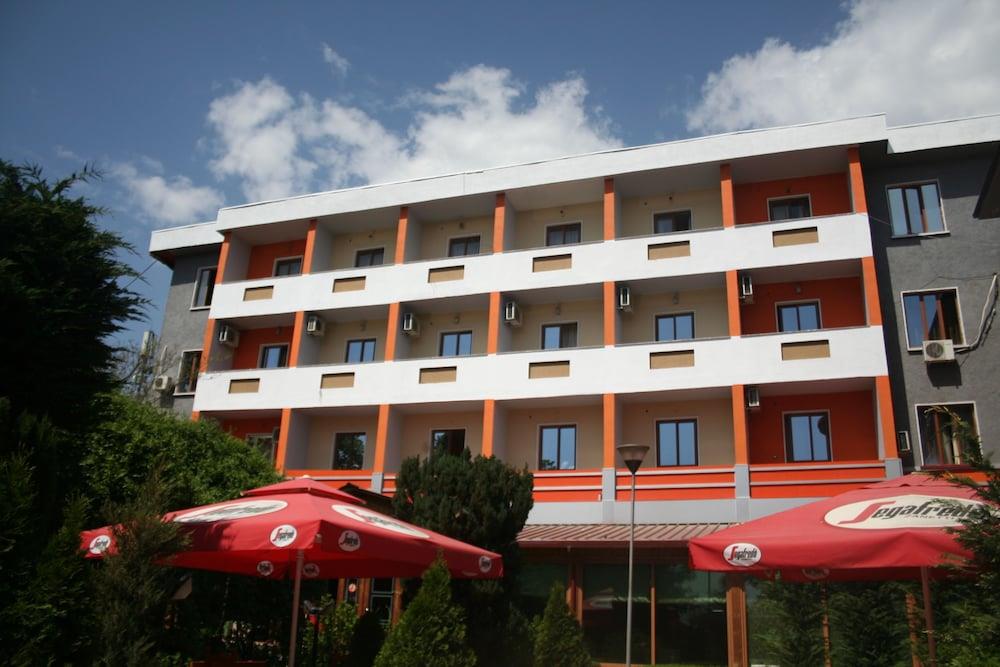 Hotel Korabi