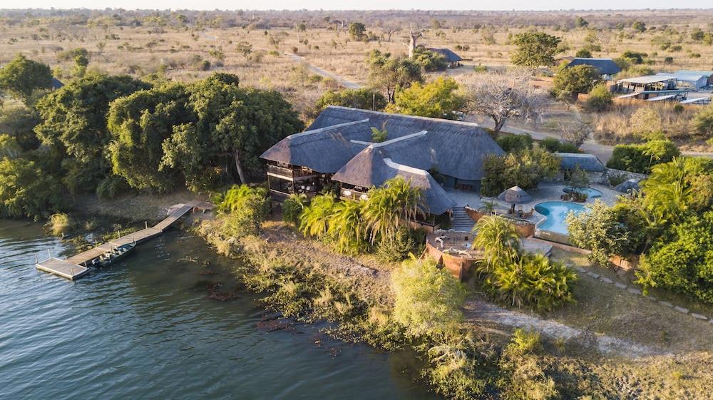 Mukambi Safari Lodge All Inclusive