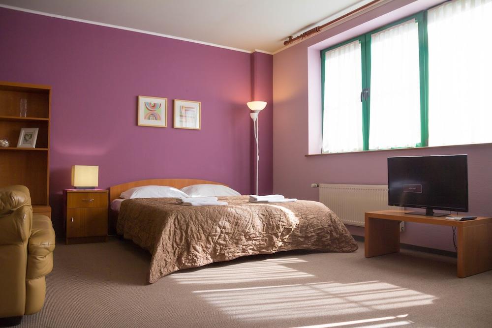 Master Hotel Kotelniki